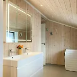 Feriehus Modern With Panoramic Views Near Gautefall *