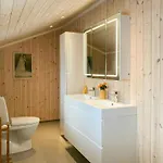 Modern With Panoramic Views Near Gautefall Feriehus