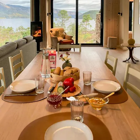 Modern With Panoramic Views Near Gautefall Vakantiehuis Treungen