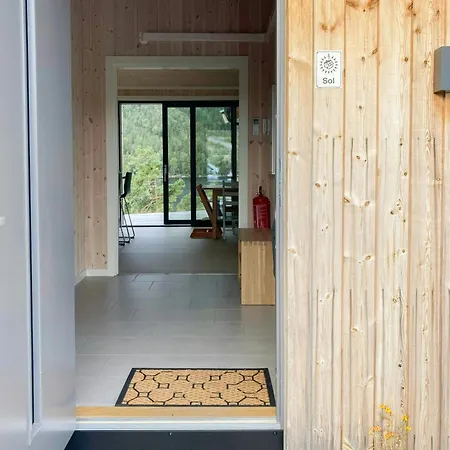 Vakantiehuis Modern With Panoramic Views Near Gautefall *