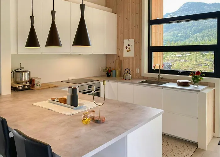 Modern With Panoramic Views Near Gautefall Casa de Férias *
